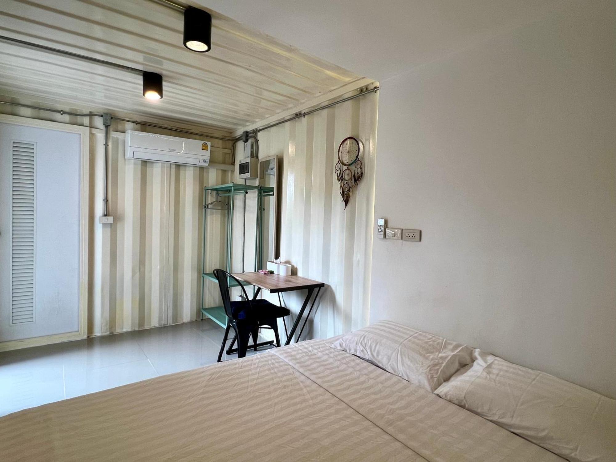 Day Off House Chiang Mai Near Walking Street Apartment Exterior photo